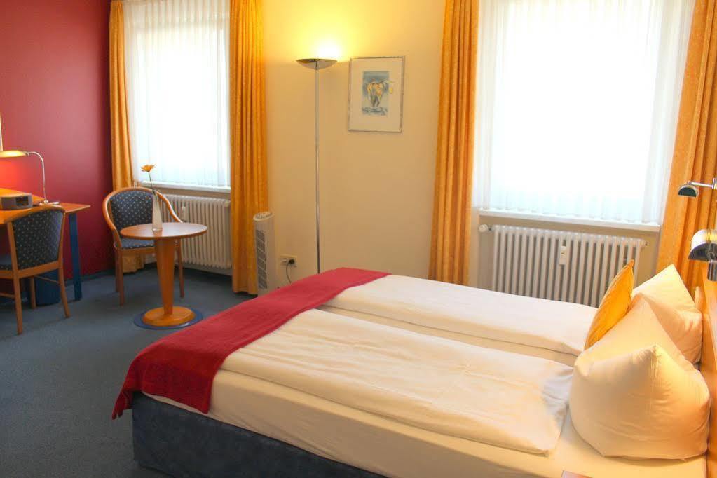 City Hotel Freiburg ภายนอก รูปภาพ